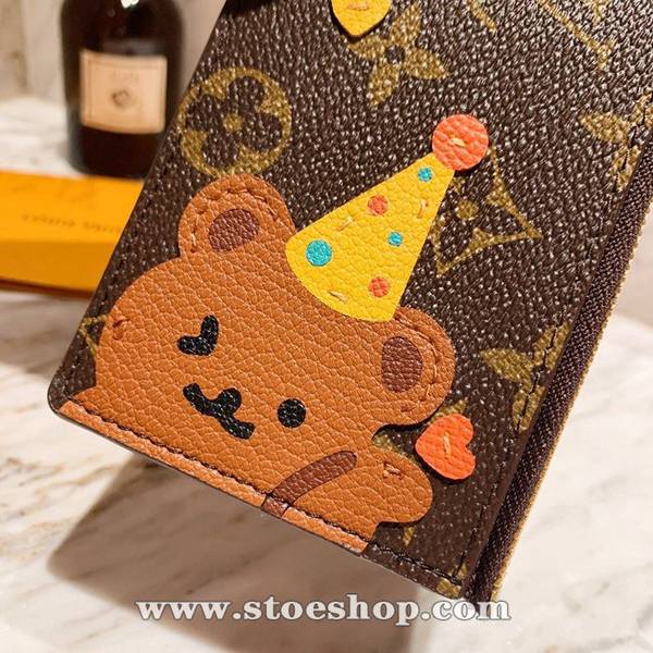 頂級1:1 新款 LOUIS VUITTON 小熊卡包零錢包 6 頂級1:1 新款 LOUIS VUITTON 小熊卡包零錢包