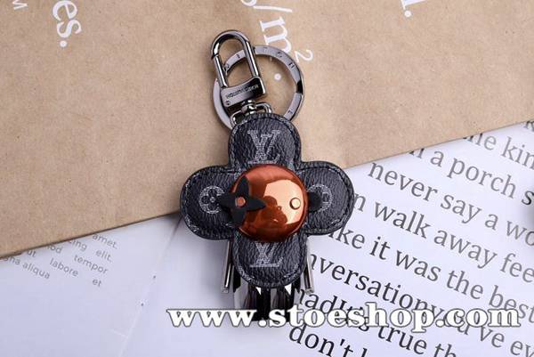 頂級1:1 lv太陽花機器人綠色LOVE LOCK HEART GRADIENT包飾全鋼鑰匙圈