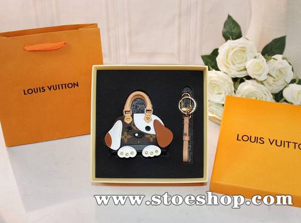 a貨LOUIS VUITTON 新款 mini小狗貝殼吊飾 鑰匙圈