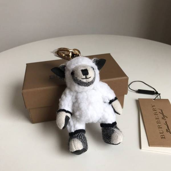 精品burberry 新款羊羔毛 Thomas 泰迪熊吊飾 2 精品burberry 新款羊羔毛 Thomas 泰迪熊吊飾