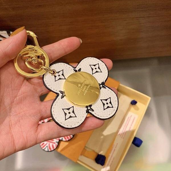 高仿包臺灣lv鑰匙圈，掛件路易威登經典老花掛牌鑰匙圈/吊飾 男女同款xxqb10445