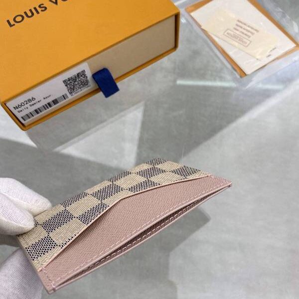 原單A貨lv卡包名片夾路易威登N60286 Daily 卡夾 Damier Azur 帆布，其雙面 V 字剪裁展露牛皮內襯 xxqb10493
