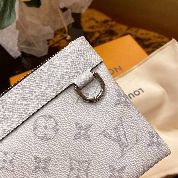 頂級1:1lv長錢包路易威登M30279 白色 DISCOVERY POCHETTE 手袋2019 春夏款 Discovery Pochette 手袋糅合 Taga 皮革與 Monogram 帆布 xxqb10571 11 頂級1:1lv長錢包路易威登M30279 白色 DISCOVERY POCHETTE 手袋2019 春夏款 Discovery Pochette 手袋糅合 Taga 皮革與 Monogram 帆布 xxqb10571