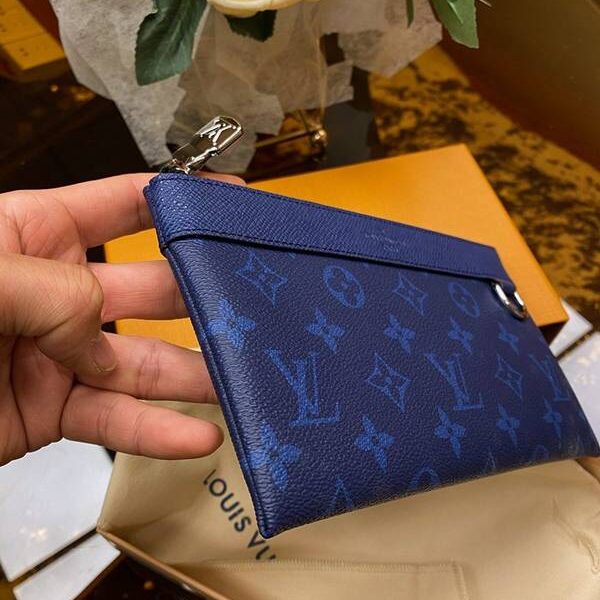 奢侈品lv長錢包路易威登M30278 藍色 DISCOVERY POCHETTE 手袋2019 春夏款 xxqb10572 13 奢侈品lv長錢包路易威登M30278 藍色 DISCOVERY POCHETTE 手袋2019 春夏款 xxqb10572