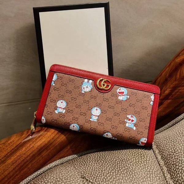 高仿名牌gucci長錢夾哆啦A夢
