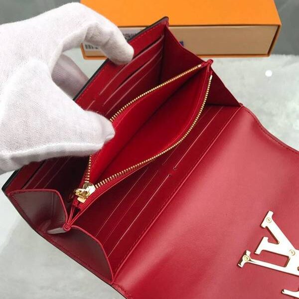 頂級1：1lv長錢包路易威登M64550海外特供（專櫃貨）此款鏡面小牛皮材質的優雅錢夾xxqb10698