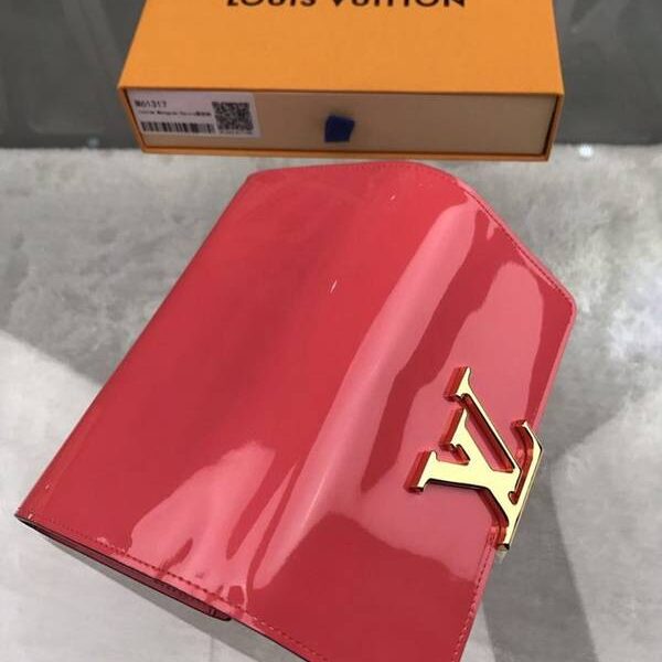 頂級原單lv長錢包路易威登M61317荔枝粉海外特供（專櫃貨）鏡面小牛皮材質的優雅錢夾 xxqb10702