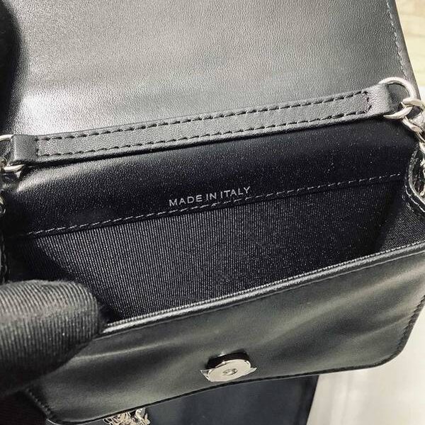 高仿chanel挎包Chanel 山茶花 belt bag 20新品 限量款 山茶花球紋牛皮 腰包 挎包 1770xxqb10921