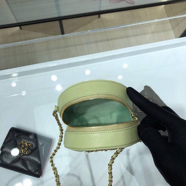 奢侈品a貨chanel挎包chanel 2020秋冬款圓餅鏈條包 魚子醬牛皮 尺寸12cm AP1805Yxxqb10938
