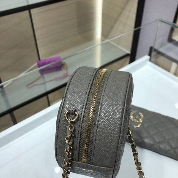 高仿包包chanel挎包chanel 2020秋冬款圓餅鏈條包 魚子醬牛皮 尺寸12cm AP1805Yxxqb10940