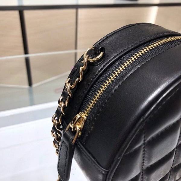 高仿網臺灣chanel挎包chanel 2020秋冬款圓餅鏈條包 魚子醬牛皮 尺寸12cm AP1805Yxxqb10941