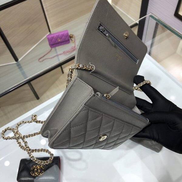 高仿精品chanel挎包chanel 2020秋冬最新款woc 魚子醬牛皮 19cm AP1794Yxxqb10944