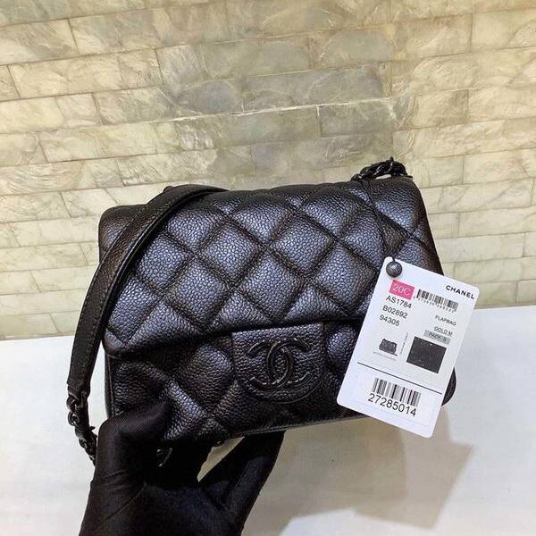 高仿精品批發chanel挎包chanel2020春夏Flap mini 魚子醬牛皮方胖子xxqb11076