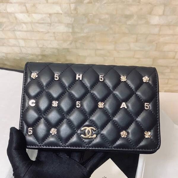 高仿名牌包chanel挎包chanel 20新款 限量招財包 羊皮菱格徽章鏈條 woc單肩斜挎xxqb11088