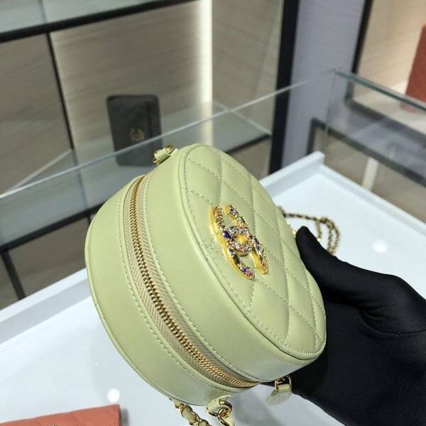 高仿精品批發chanel挎包chanel 2021新品 彩鑽woc mimi包 精緻的小羊皮 經典的菱格紋 AP1942Yxxqb11203
