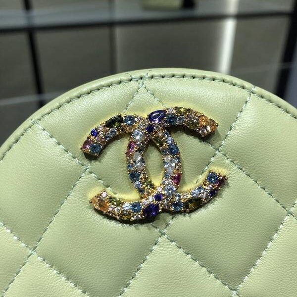 高仿精品批發chanel挎包chanel 2021新品 彩鑽woc mimi包 精緻的小羊皮 經典的菱格紋 AP1942Yxxqb11203