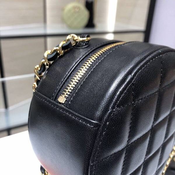 高仿包chanel挎包chanel 2021新品 彩鑽woc mimi包 精緻的小羊皮 經典的菱格紋 AP1942Yxxqb11205