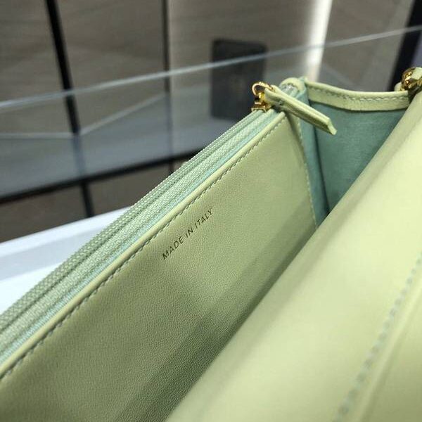 高仿精品推薦chanel挎包chanel 2021新品 彩鑽Woc包 精緻的小羊皮 經典的菱格紋 AP1943Yxxqb11206