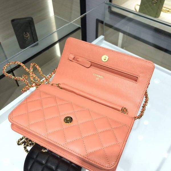 高仿包包批發chanel挎包chanel 2021新品 彩鑽Woc包 精緻的小羊皮 經典的菱格紋 AP1943Yxxqb11207