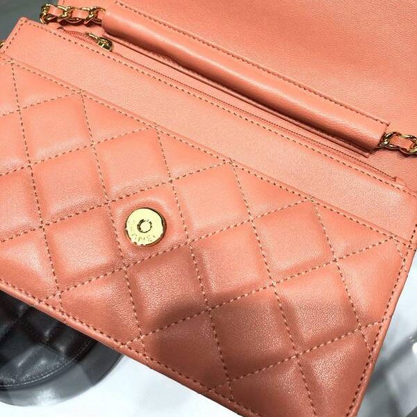 高仿包包批發chanel挎包chanel 2021新品 彩鑽Woc包 精緻的小羊皮 經典的菱格紋 AP1943Yxxqb11207