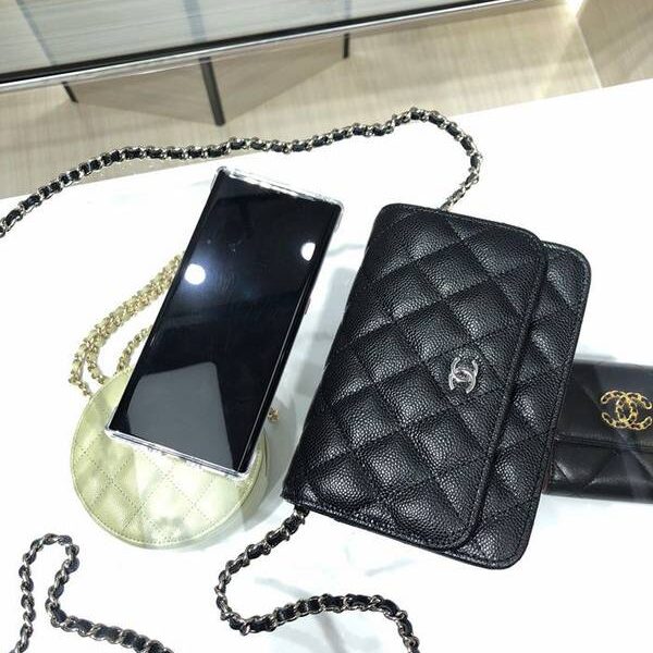 高仿精品chanel挎包chanel 2020新品 mini woc 經典菱格 魚子醬 AP1649Yxxqb11210
