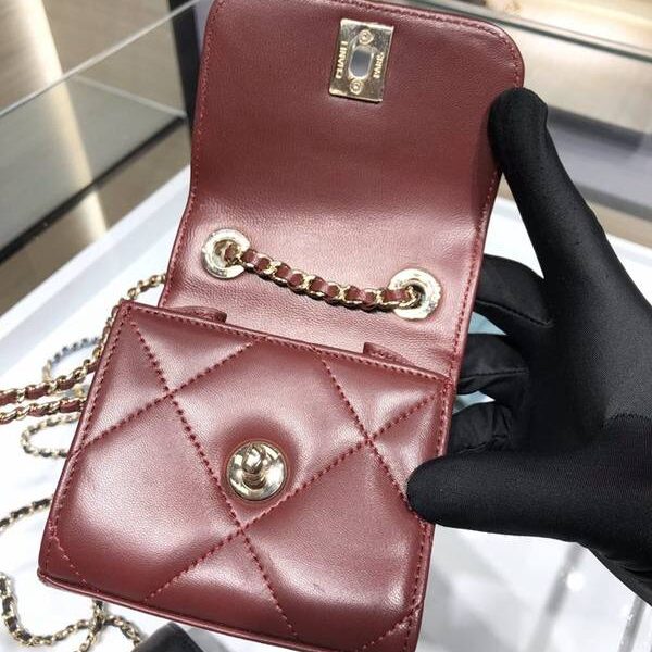 頂級原單chanel挎包Chanel 香奈 大方格新款零錢包 單肩斜挎 金屬牌 旋轉搭扣 進口小羊皮 A81633Yxxqb11298