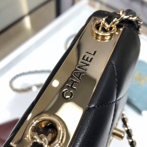 最高等級chanel挎包Chanel 香奈 大方格新款零錢包 單肩斜挎 金屬牌 旋轉搭扣 進口小羊皮 A81633Yxxqb11299