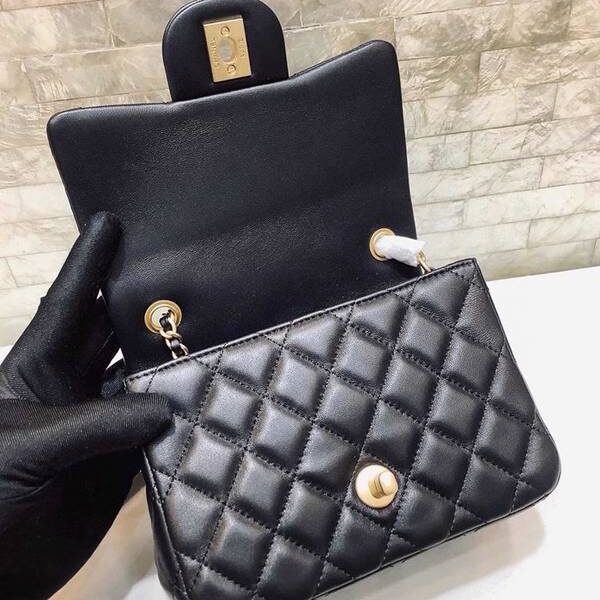 高仿原單chanel挎包chanel2020春夏新款 羊皮金屬球mini CF方胖子金珠可調節斜挎單肩包尺寸18cm 20cmx xqb11337