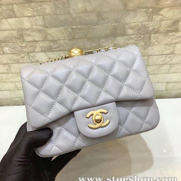 高仿chanel挎包chanel2020春夏新款 羊皮金屬球mini CF方胖子金珠可調節斜挎單肩包尺寸18cm 20cm xxqb11341