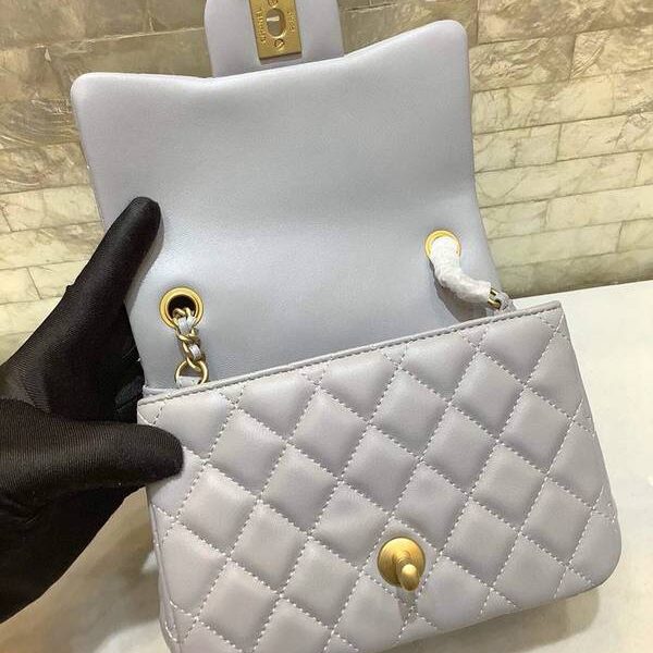 高仿chanel挎包chanel2020春夏新款 羊皮金屬球mini CF方胖子金珠可調節斜挎單肩包尺寸18cm 20cm xxqb11341