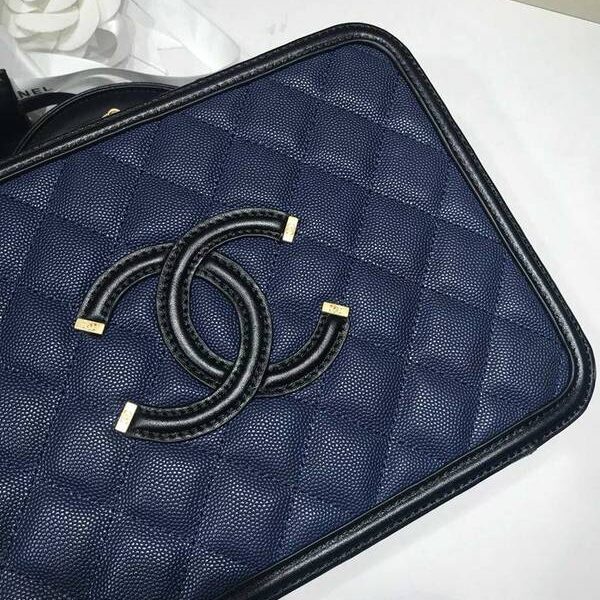 頂級原單chanel 93343化妝包立體感logo原廠魚子醬牛皮chb11020