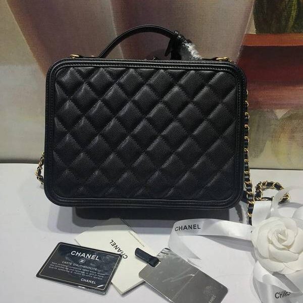 一比一精仿 chanel 化妝包立體感logo原廠魚子醬牛皮