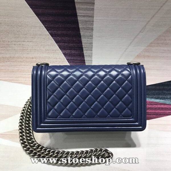 十大奢侈品包包A67086 BOY chanel口蓋包進口小羊皮chb11183