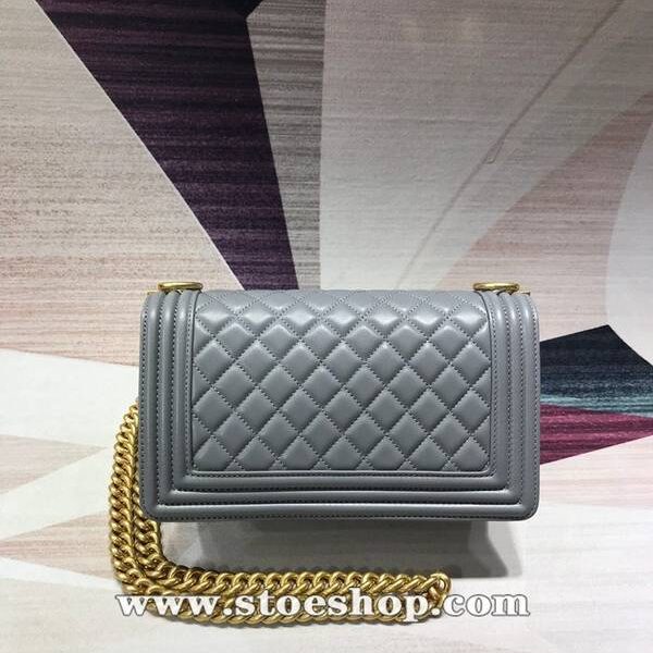 最專業頂級高仿奢侈品A67086 BOY chanel口蓋包進口小羊皮chb11185