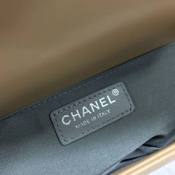 貨到付款A67086 BOY chanel口蓋包進口小羊皮chb11189