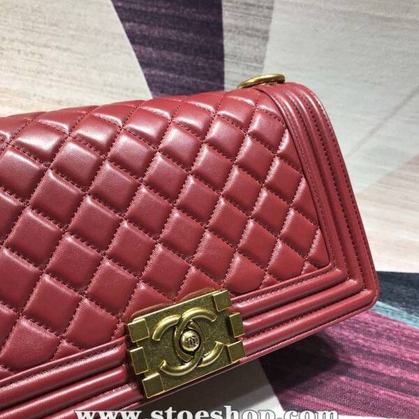 工廠貨源A67086 BOY chanel口蓋包進口小羊皮chb11192