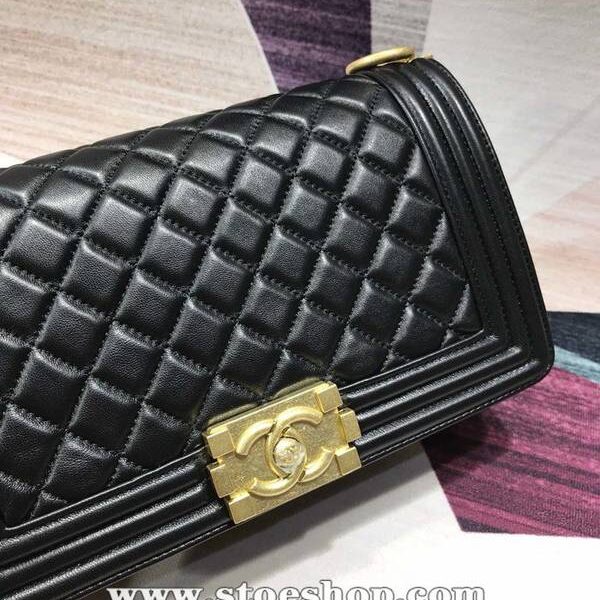 高仿奢侈品直發工廠A67086 BOY chanel口蓋包進口小羊皮chb11196