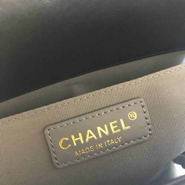 高仿奢侈品直發工廠A67086 BOY chanel口蓋包進口小羊皮chb11196