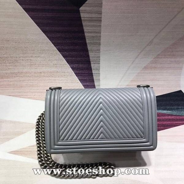 各種高仿奢侈品A67086 BOY chanel口蓋包進口小羊皮chb11201