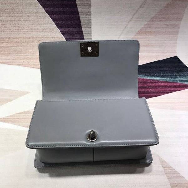各種高仿奢侈品A67086 BOY chanel口蓋包進口小羊皮chb11201