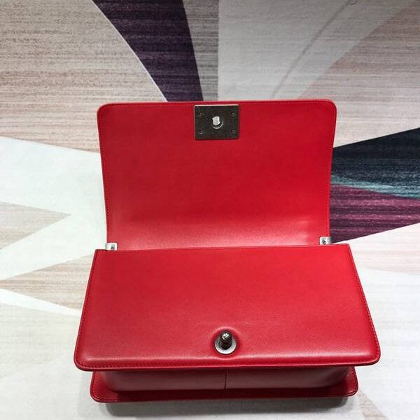 世界頂級奢侈品包包A67086 BOY chanel口蓋包進口小羊皮chb11203