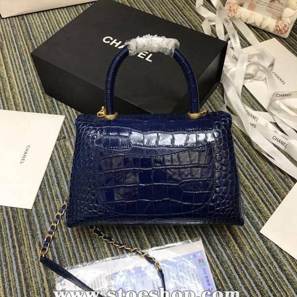精品高仿chanel93050最新款cocohandle牛皮壓花鱷魚紋羊皮單肩斜挎鏈條包chb11253 10 精品高仿chanel93050最新款cocohandle牛皮壓花鱷魚紋羊皮單肩斜挎鏈條包chb11253