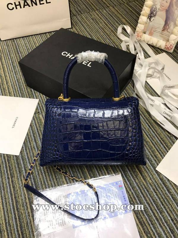 精品高仿chanel93050最新款cocohandle牛皮壓花鱷魚紋羊皮單肩斜挎鏈條包chb11253 2 精品高仿chanel93050最新款cocohandle牛皮壓花鱷魚紋羊皮單肩斜挎鏈條包chb11253