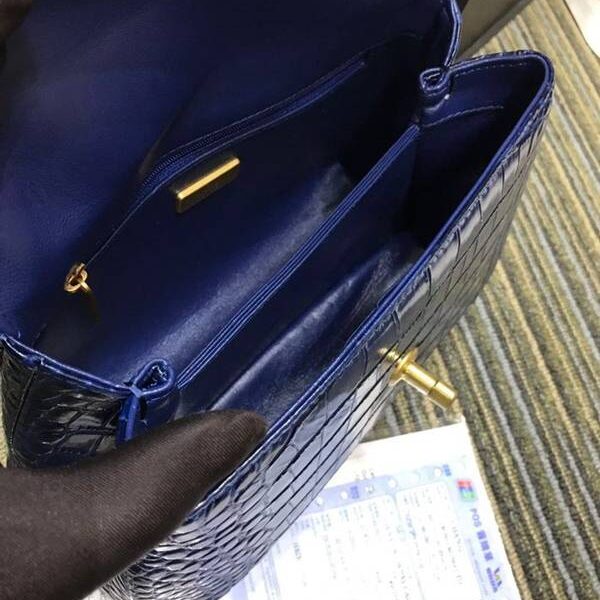 精品高仿chanel93050最新款cocohandle牛皮壓花鱷魚紋羊皮單肩斜挎鏈條包chb11253 17 精品高仿chanel93050最新款cocohandle牛皮壓花鱷魚紋羊皮單肩斜挎鏈條包chb11253
