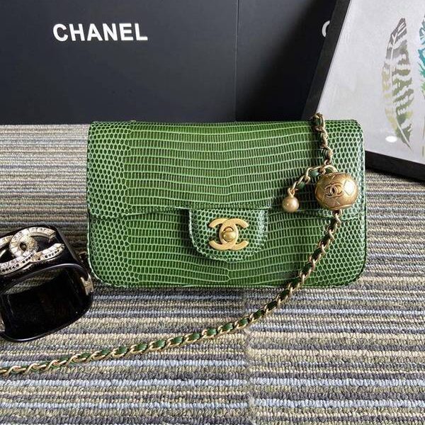 奢侈品1：1AS1786 chanel口蓋包蜥蜴壓紋小牛皮chb11310