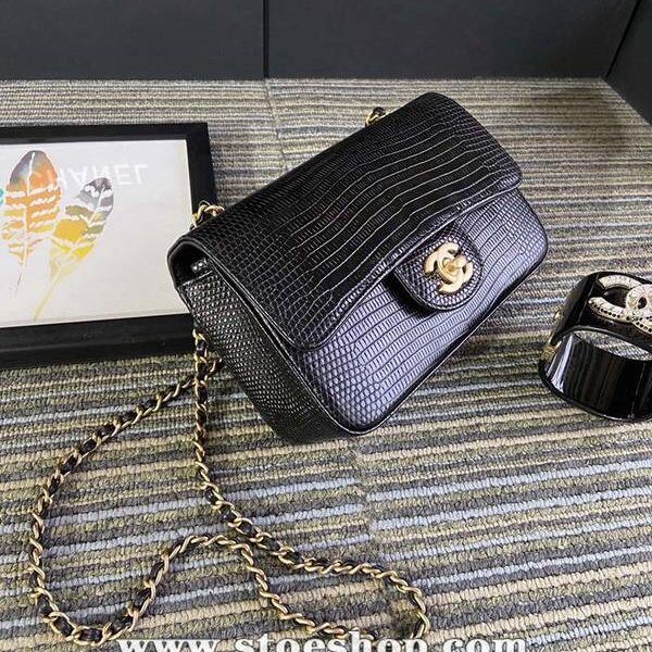 高仿精品AS1786 chanel口蓋包蜥蜴壓紋小牛皮chb11312