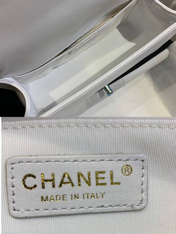 竭誠精品chanel2020年新款經典款加手提可斜跨羊皮與花金五金配件chb11452 9 竭誠精品chanel2020年新款經典款加手提可斜跨羊皮與花金五金配件chb11452