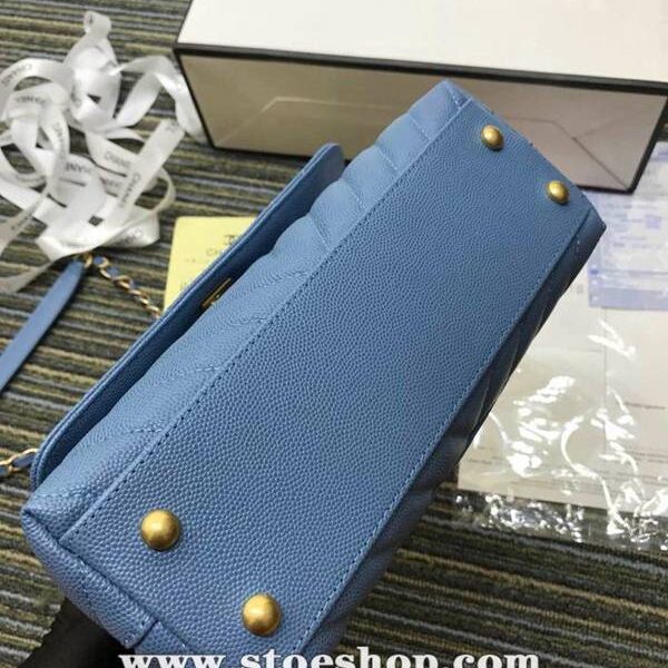 高仿奢侈品chanelA92990最新v字紋細顆粒壓花小牛皮配與手柄單肩斜挎手提小號口蓋包chb11594