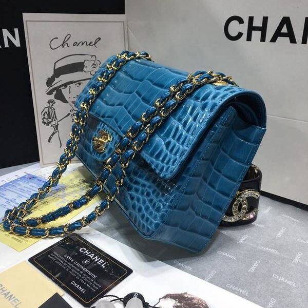 高仿chanel 01112最新經典款CF小牛皮壓花鱷魚紋時尚單肩鏈條口蓋包chb11832