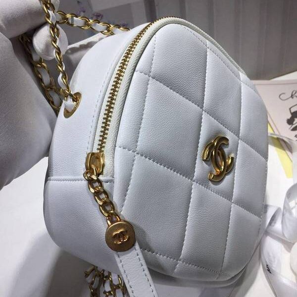 奢侈品巴黎2020chanel 1秋冬季以馬術為主題絎縫方格紋包chb11905